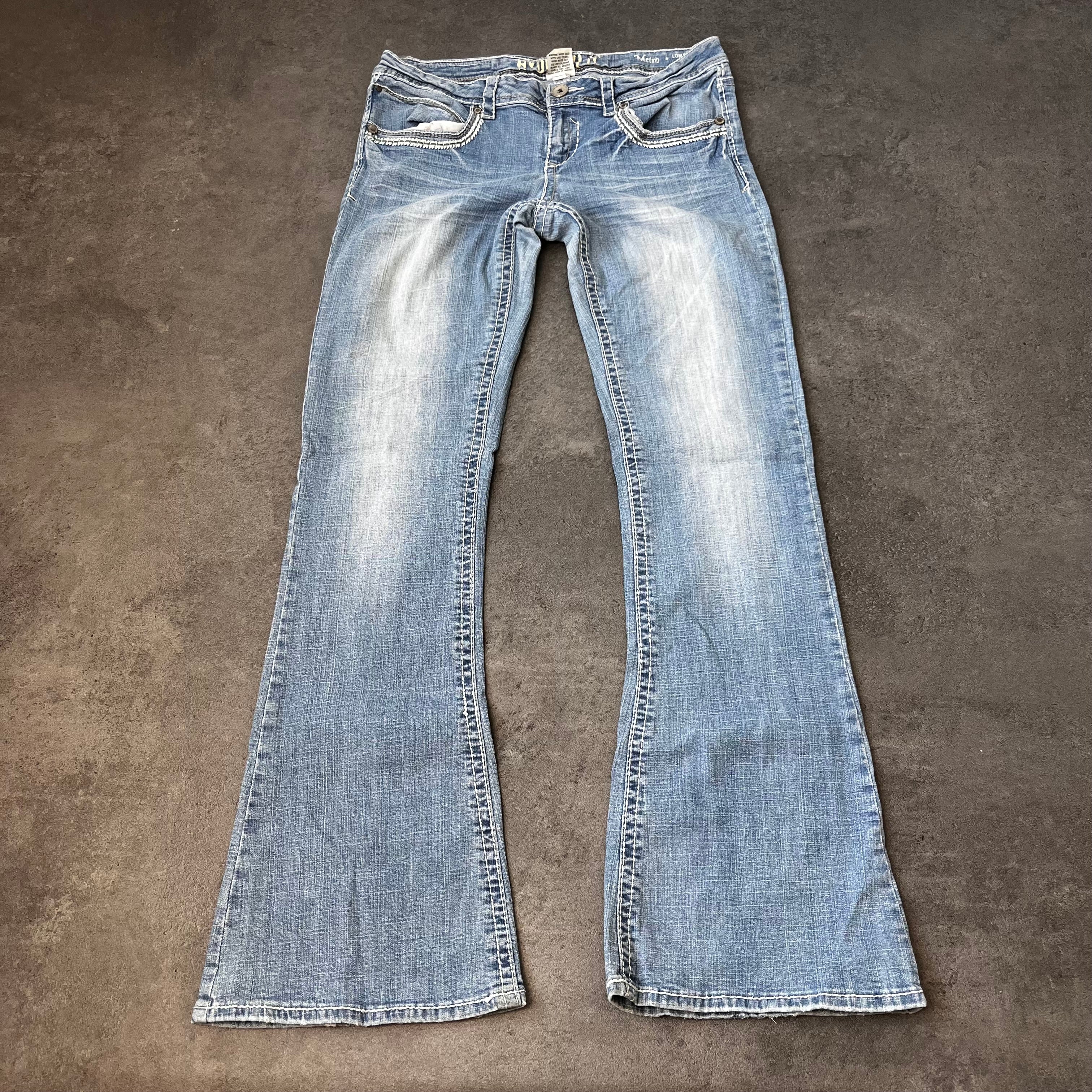 Vintage Y2K Bootcut Jeans Damen Hellblau mit Flügel-Stickerei – L
