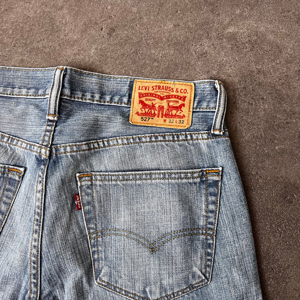 Vintage Levi's 527 Bootcut Jeans Herren Hellblau – W32 L32