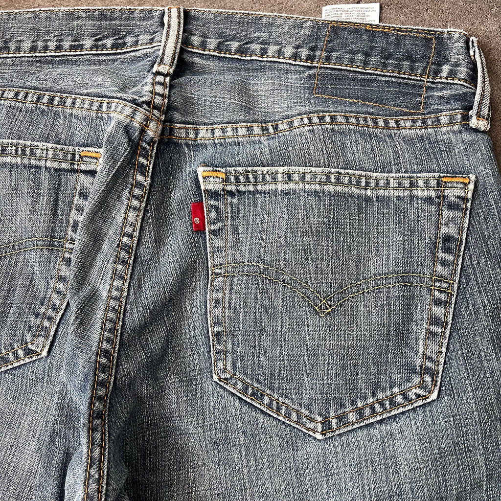 Vintage Levi's 514 Slim Straight Jeans Herren Anthrazit – W32 L30