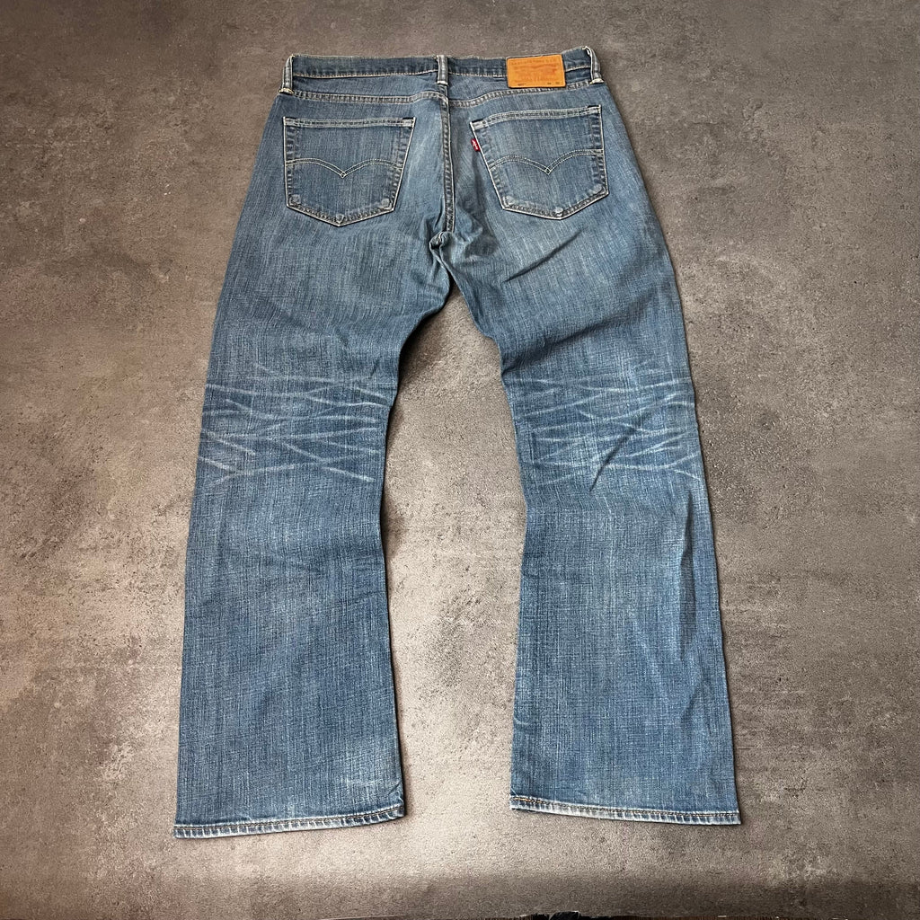 Vintage Levi's 527 Bootcut Jeans Herren Mittelblau Washed – W34 L30